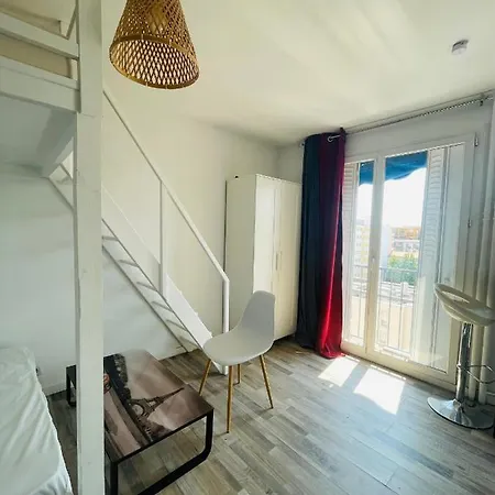 Petit Centre Joliette Апартаменты